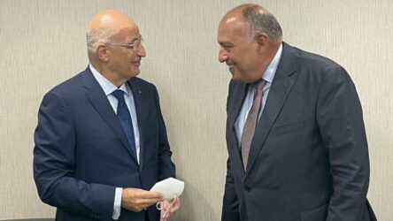 Η Αίγυπτος «φρενάρει» την Τουρκία – «Εξομάλυνση με το Κάιρο μόνο χωρίς προκλήσεις σε Ελλάδα και Κύπρο» (ΦΩΤΟ)