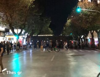 Ρίψη χημικών στους οπαδούς του ΠΑΟΚ – «Θάλαμος αερίων» η Τσιμισκή (ΒΙΝΤΕΟ & ΦΩΤΟ)