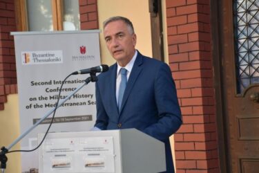 Καλαφάτης: «Μελετώντας σήμερα την ιστορία, μπορούμε να αποφεύγουμε λάθη του παρελθόντος»