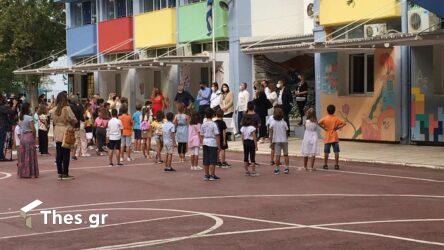 Κορονοϊός – Τζανάκης: “Προοδευτικά τουλάχιστον 300 με 500 παιδιά θα χρειαστεί να νοσηλευτούν”