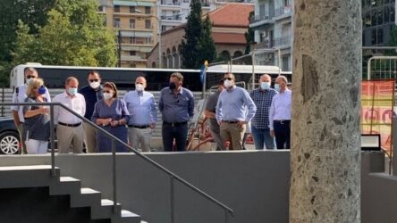 Θεσσαλονίκη: Αυτοψία Μενδώνη και Καραμανλή στον σταθμό του Μετρό στην Αγία Σοφίας