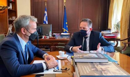 Με τον Αναπληρωτή Υπουργό Εσωτερικών Στέλιο Πέτσα συναντήθηκε ο Κωνσταντίνος Ζέρβας