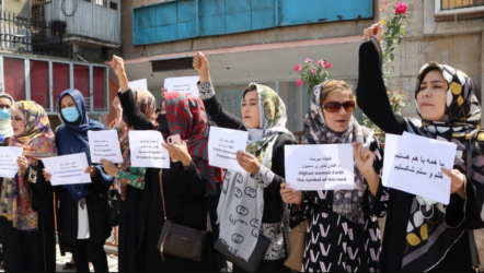 Αφγανιστάν: Συνεδριάζουν οι ΜΚΟ μετά την απαγόρευση εργασίας με γυναίκες