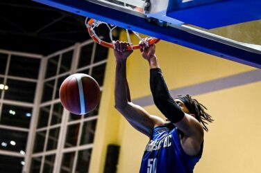 Basket League: Εσπασε το… ρόδι ο Ηρακλής – Κέρδισε με 70-55 τη Λάρισα