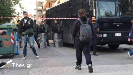 Θεσσαλονίκη: Σε αστυνομικό κλοιό και σήμερα το ΕΠΑΛ Σταυρούπολης (ΦΩΤΟ)
