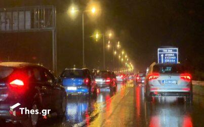 Θεσσαλονίκη: Καραμπόλα με αρκετά οχήματα στον Περιφερειακό