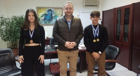 Δήμος Ωραιοκάστρου: Συγχαρητήρια Τσακίρη σε μαθητές που κέρδισαν σε πανελλήνιους αγώνες σκοποβολής