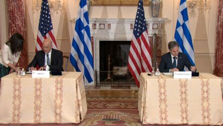 Ελλάδα – ΗΠΑ: Υπογράφηκε η νέα αμυντική συμφωνία (ΒΙΝΤΕΟ)