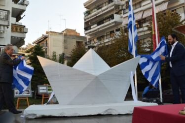 Δήμος Καλαμαριάς: Παραδόθηκε στους κατοίκους το μνημείο του Ναυάρχου Βότση