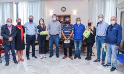 Δήμος Νεάπολης – Συκεών: Τα σχολεία παρέλαβαν τους πρώτους 25 απινιδωτές
