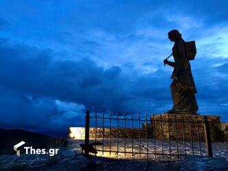 η γυναίκα της Πίνδου