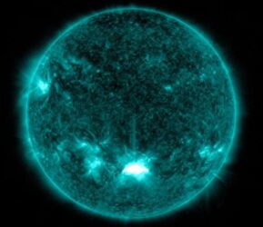 NASA: Μια ισχυρή ηλιακή έκλαμψη θα χτυπήσει την Γη τις επόμενες ώρες