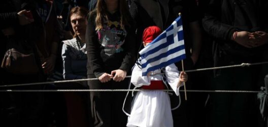 Μαθράκι: Η πρώτη παρέλαση μετά από 21 χρόνια – Ο 9χρονος Τάσος που θα παρελάσει μόνος του (ΒΙΝΤΕΟ)