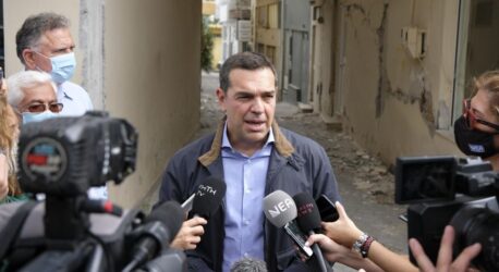 Τσίπρας: “Εισόδημα έκτακτης ανάγκης και άμεσα οι αποζημιώσεις για τους σεισμόπληκτους, μη γίνει το Αρκαλοχώρι σαν το Δαμάσι”