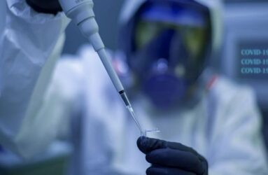 Κορονοϊός – Μαγιορκίνης: “Ο ιός είναι σταθερός κάτοικος των νοσηλευτικών μονάδων”