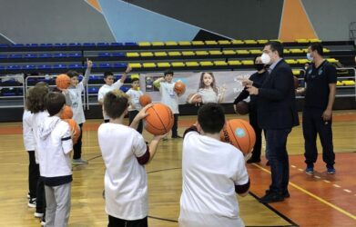 Δήμος Παύλου Μελα: Εκπαιδευτικά προγράμματα καλαθοσφαίρισης (ΦΩΤΟ)