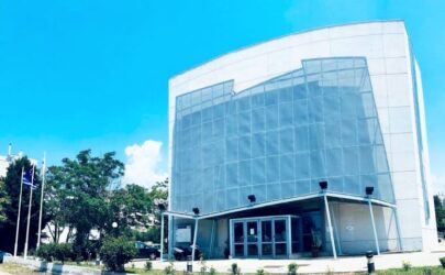 Δήμος Κορδελιού Ευόσμου: Tελετή ονοματοδοσίας του Πολυλειτουργικού Κέντρου σε θέατρο “Μίκης Θεοδωράκης” (ΦΩΤΟ)