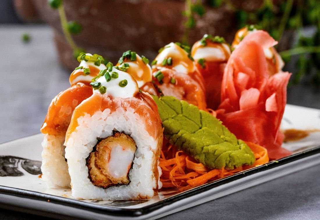 σούσι Θεσσαλονίκη sushi momo asian bar