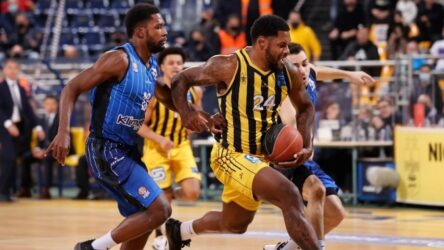 Αρης – Basket League: MVP ο Αμερικανός φόργουορντ/σέντερ Τζέιμς Κέλι