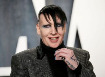 Μέριλιν Μάνσον: Eφοδος και έρευνα στο σπίτι του τραγουδιστή για τις κατηγορίες σεξουαλικής κακοποίησης