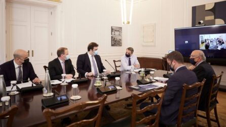 Μητσοτάκης: “Με την ψηφιακή ανανέωση των αδειών οδήγησης, περιορίζουμε τη γραφειοκρατία”