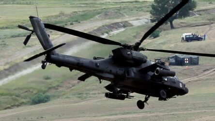Ινδία: Επεσε ελικόπτερο που μετέφερε τον αρχηγό των ινδικών ενόπλων δυνάμεων