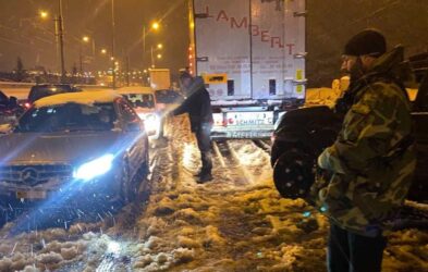 Κακοκαιρία “Ελπίς”: Μαρτυρίες εγκλωβισμένων στην Αττική Οδό – «Νομίζαμε ότι θα είναι το νέο Μάτι» (ΒΙΝΤΕΟ)