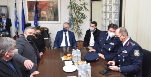 Θεοδωρικάκος: “Ενισχύεται η συνεργασία της Ελληνικής Αστυνομίας με την τοπική αυτοδιοίκηση” (ΦΩΤΟ)