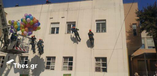 Θεσσαλονίκη: Στο πλευρό των παιδιών με καρκίνο στο ΑΧΕΠΑ η Πυροσβεστική (ΒΙΝΤΕΟ & ΦΩΤΟ)