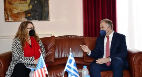 Θεσσαλονίκη: Με τη βοηθό Υφυπουργό Εξωτερικών των ΗΠΑ συναντήθηκε ο Καλαφάτης (ΦΩΤΟ)