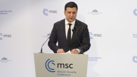 Πόλεμος στην Ουκρανία: «Θα είμαστε ευτυχείς αν το αποτέλεσμα των διαπραγματεύσεων είναι η ειρήνη»