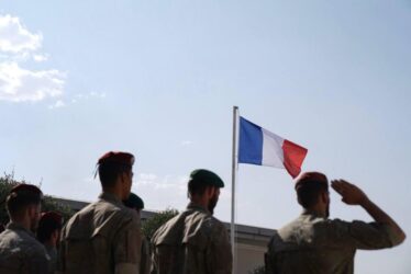Γαλλικές βουλευτικές εκλογές: Τι έδειξαν τα πρώτα αποτελέσματα (ΒΙΝΤΕΟ)