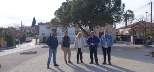Δήμος Κασσάνδρας: Εργασίες ανάπλασης της πλατείας Αγίας Παρασκευής