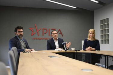 Τσίπρας: “Να καταβάλλουμε κάθε προσπάθεια να σώσουμε τους ομογενείς μας”