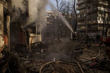 ΝΑΤΟ: Η Ρωσία δεν εγκαταλείπει την επίθεσή της στην Ουκρανία