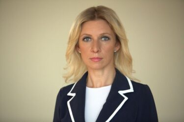 Μαρία Ζαχάροβα για ένταλμα κατά Πούτιν: «Είναι νομικά άκυρο»
