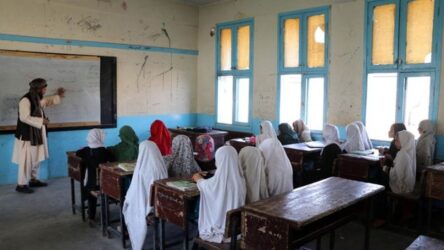 Αφγανιστάν: Οι Ταλιμπάν κλείνουν ξανά τα γυμνάσια και τα λύκεια θηλέων