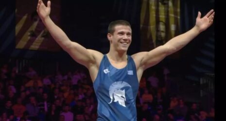Γιώργος Κουγιουμτσίδης: Κατέκτησε το χρυσό μετάλλιο στο ευρωπαϊκό πρωτάθλημα πάλης