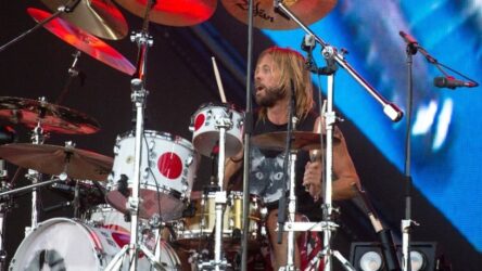 Foo Fighters: Στον οργανισμό του ντράμερ βρέθηκαν οπιούχα, κάνναβη και αντικαταθλιπτικά 