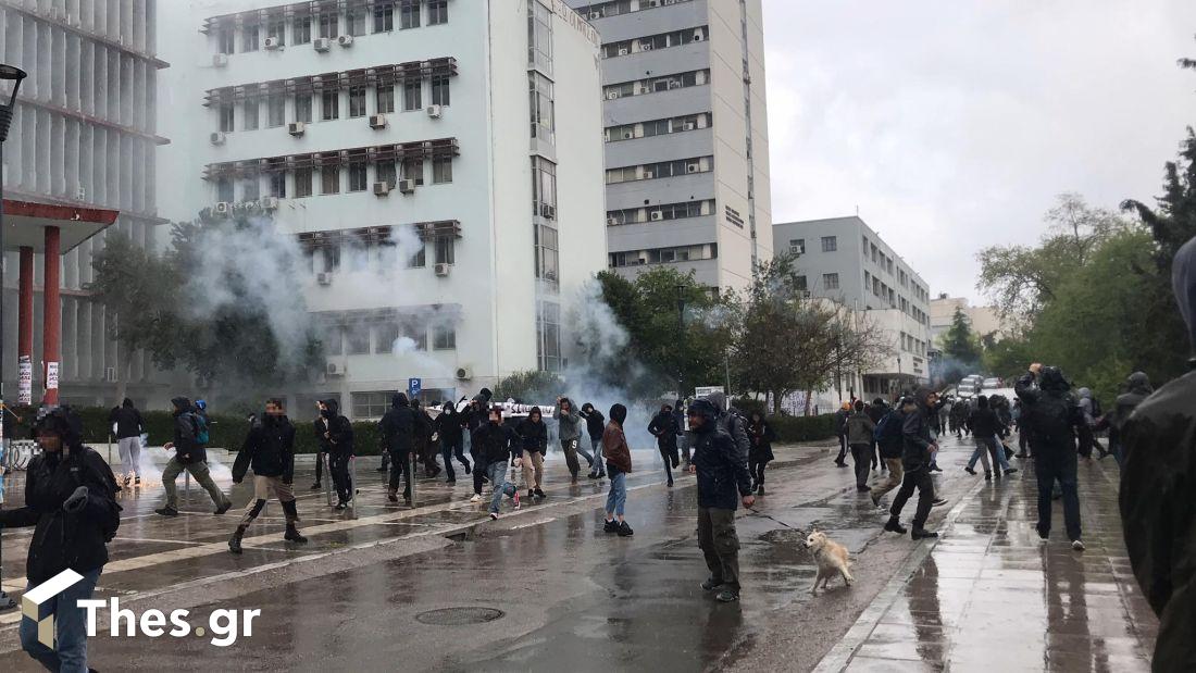 https://www.thes.gr/thessaloniki/koronoios-484-nea-krousmata-sti-thessaloniki/