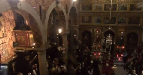 Η θορυβώδης πρώτη Ανάσταση σε ναό στην Κέρκυρα (ΒΙΝΤΕΟ)