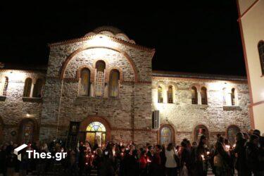 Εκατοντάδες τα πυροτεχνήματα την Ανάσταση στην Αφυτο της Χαλκιδικής (ΒΙΝΤΕΟ)