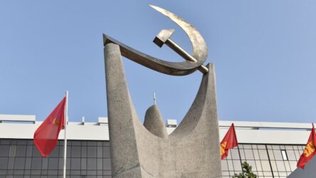 ΚΚΕ: “Εδώ και τώρα να τιμωρηθούν οι ένοχοι της αστυνομικής αυθαιρεσίας”