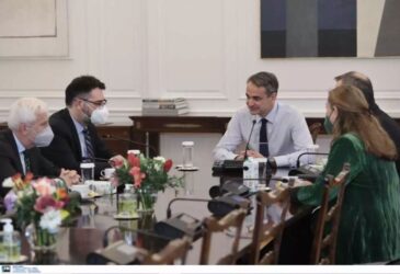 Μητσοτάκης σε υπουργούς: «Θα εξαντλήσουμε την 4ετία – Δουλέψτε για να μην σας απαλλάξω»
