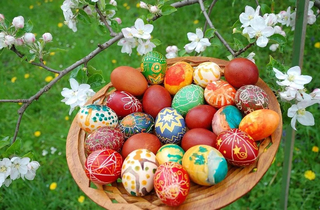 πασχαλινά αυγά βαμμένα Πάσχα