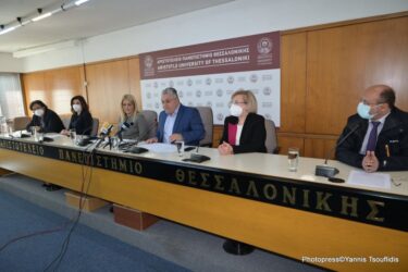 ΑΠΘ: Βραβεύτηκε το σύστημα έγκαιρης προειδοποίησης για ασθένειες μεταδιδόμενες με κουνούπια EYWA