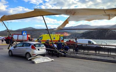 Κεφαλονιά: Τρεις τραυματίες στο λιμάνι – Οι άνεμοι ξήλωσαν στέγαστρο (ΒΙΝΤΕΟ & ΦΩΤΟ)