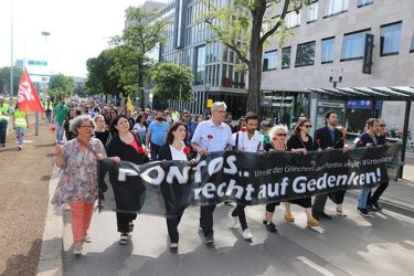 Γερμανία: Πορεία μνήμης για τη Γενοκτονία των Ποντίων με βουλευτές και πλήθος κόσμου (ΦΩΤΟ)