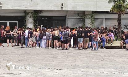 Θεσσαλονίκη: Νέα διαμαρτυρία φοιτητών για την παρουσία Αστυνομίας στο ΑΠΘ (ΦΩΤΟ)