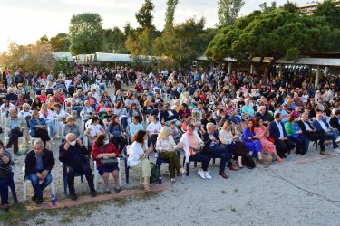 Εγκαίνια της 34ης Ανθοκομικής Έκθεσης Καλαμαριάς, με Γιάννη Βαρδή και πλήθος κόσμου (ΦΩΤΟ)